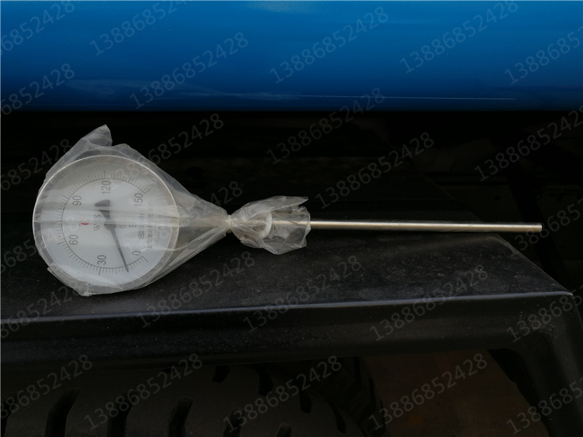 湖北盈通汽車江西藍(lán)牌福田抑塵車