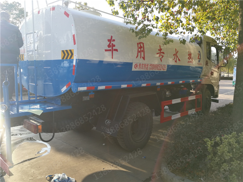 CLT5181ZYSEQ6型壓縮式垃圾車(chē)圖片|參數(shù)|配置|價(jià)格